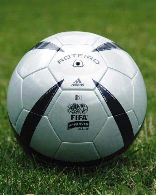 球队教练使用天天盈球研究对手